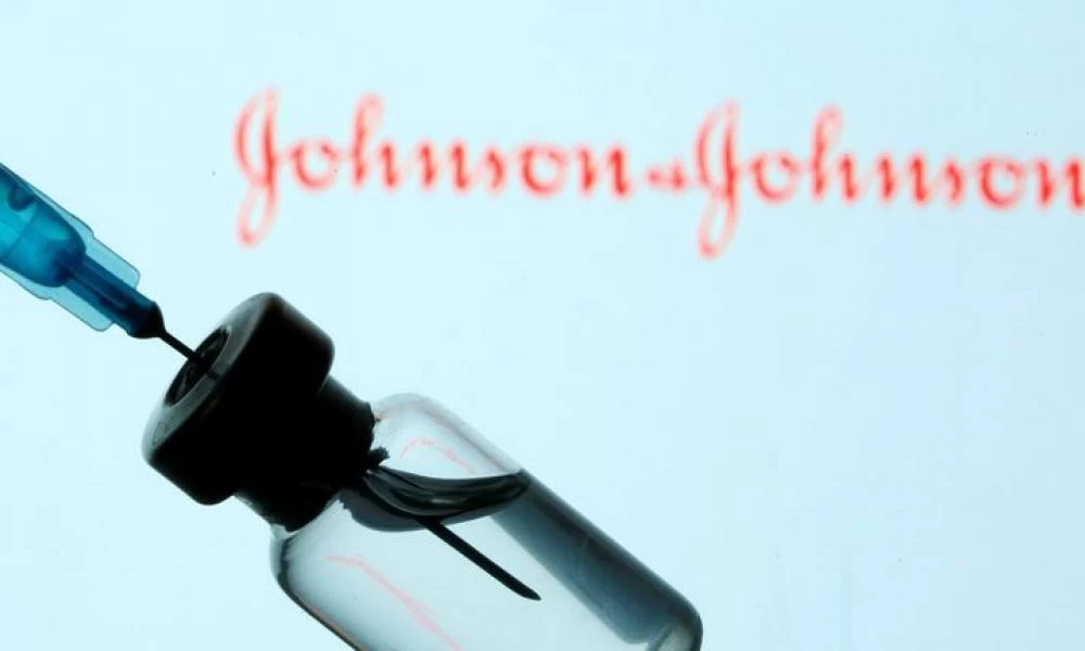 Johnson & Johnson: Σκεπτικισμός της Κομισιόν για την αγορά 200 εκατ. δόσεων